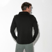 Sobre camisa cargo slim fit negra