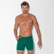 Focus short green