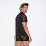 Camiseta con mangas de rejilla de raya negro